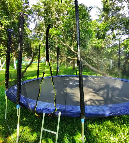 shelter-beach-resort-Outdoor-Games